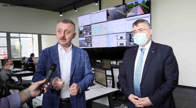 Başkan Büyükakın, "Trafiğin sinir uçlarını buradan yöneteceğiz"