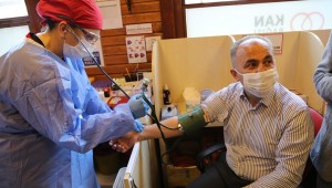 BAŞKAN METİN, AKPARTİ 'NİN KAN BAĞIŞI ETKİNLİĞİNE KATILDI…