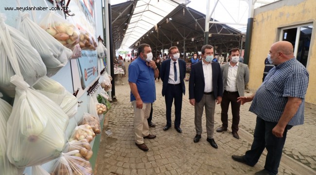 Bergama esnafı ve vatandaşı kendine yakışanı yaptı 