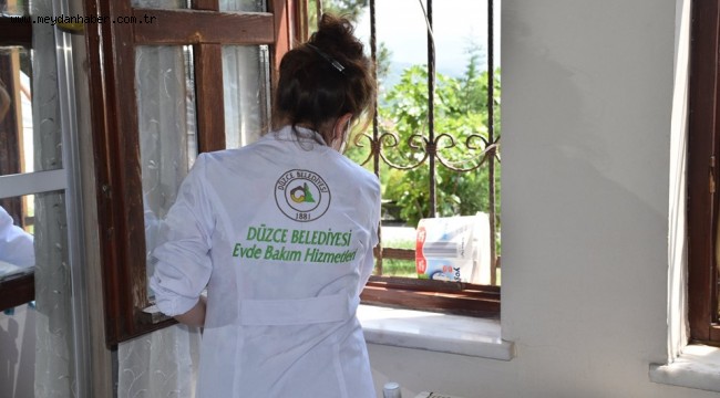 DÜZCE BELEDİYESİ EVDE BAKIM HİZMETLERİNE YENİDEN BAŞLADI