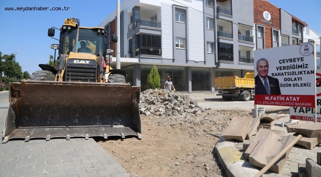 EFELER ÇALIŞIYOR KENTİN YOLLARI YENİLENİYOR