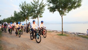 ''Gençler sizler bizim geleceğimizsiniz''