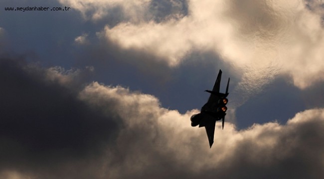 İngiltere'de ABD savaş uçağı düştü