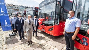 İzmir'de 16 yeni otobüs daha hizmete girdi