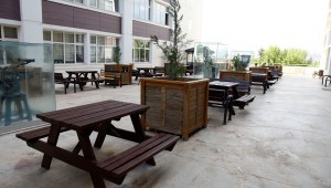 KEÇİÖREN BELEDİYESİNDEN BAŞKENTTEKİ ÜNİVERSİTELERE PEYZAJ DESTEĞİ