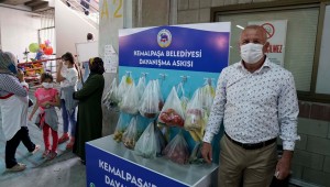 Kemalpaşa'da askıda dayanışmaya büyük ilgi