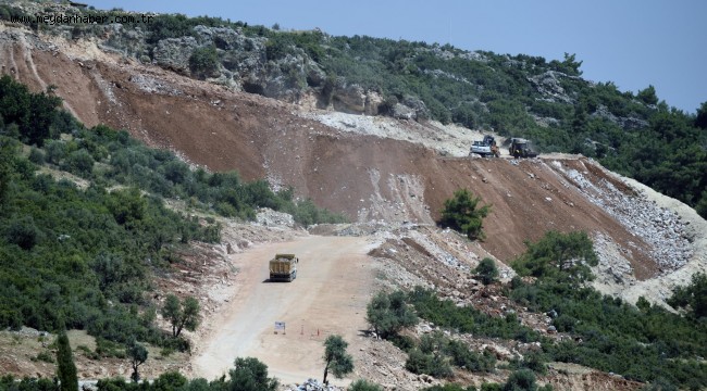 Kepez devasa yollar inşa ediyor