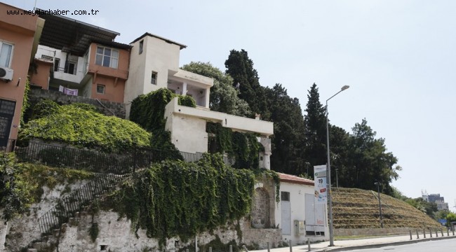  Konak'ta saklı tarih ortaya çıkıyor