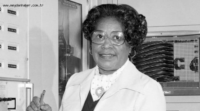 NASA'nın Washington'daki merkezine ajansın ilk siyahi kadın mühendisinin ismi veriliyor