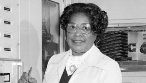 NASA'nın Washington'daki merkezine ajansın ilk siyahi kadın mühendisinin ismi veriliyor