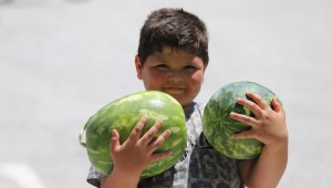 YKS ÖNCESİ ÖĞRENCİLERE KARPUZ DOPİNGİ