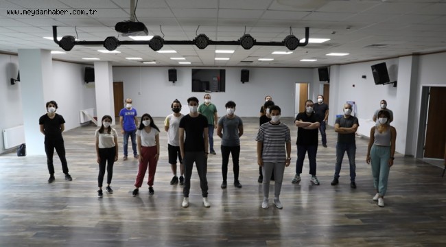 Başkan Hürriyet'ten sanata ve sanatçıya tam destek