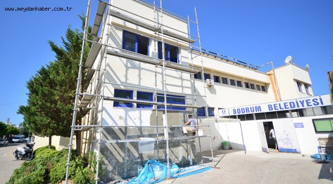 BİNNAZ KARAKAYA SPOR SALONU'NDA YENİLEME ÇALIŞMALARI BAŞLADI