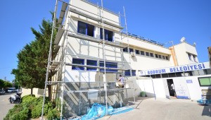 BİNNAZ KARAKAYA SPOR SALONU'NDA YENİLEME ÇALIŞMALARI BAŞLADI