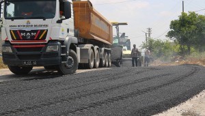 Büyükşehir asfalt çalışmalarını kararlılıkla sürdürüyor