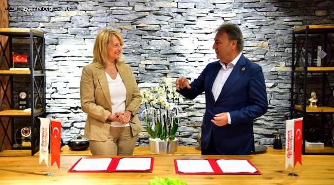 İzmirli kadınların yeni adresi de Bornova