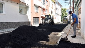 KALDIRIM VE YOL ÇALIŞMALARI SÜRÜYOR