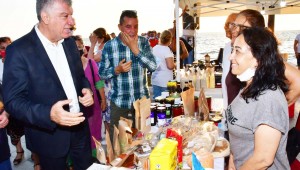 Narlıdere'de yaz boyu "Gece Pazarı"