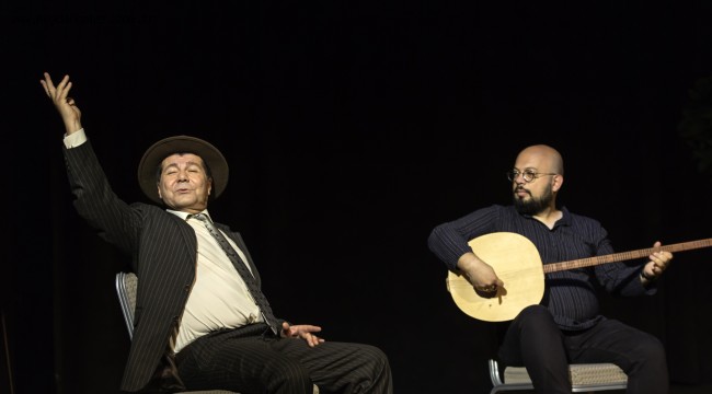 PANDEMİ SÜRECİNDE İLK TİYATRO OYUNU 'VELİ'NİN OĞLU ORHAN' KÜÇÜKÇEKMECE'DE GALA DEDİ