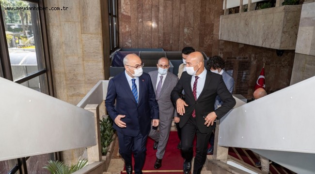 Vali'den Başkan Soyer'e iade-i ziyaret