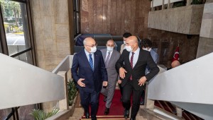 Vali'den Başkan Soyer'e iade-i ziyaret