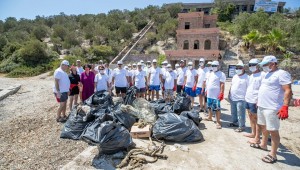 Başkan Soyer'den Dikili'deki temizlik hareketine tam destek