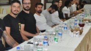 Efeler'e kupa öncesi moral yemeği  