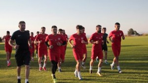   EĞİRDİR ZAFER TURNUVASI ŞAMPİYONU DENİZLİSPOR  