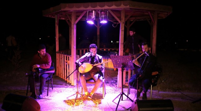 NEVŞEHİRLİLER METEOR YAĞMURUNU KAHVECİ DAĞI'NDA İZLEDİ