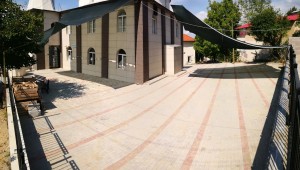 Osmangazi'de Camilerin Çevresi Güzelleşiyor