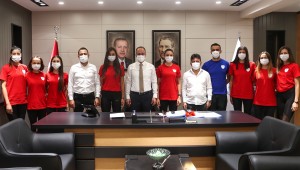 PAMUKKALE BELEDİYESPOR KADIN VOLEYBOL TAKIMI 2. LİG'E HAZIRLANIYOR  