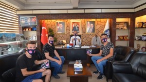 TARAFTARLARDAN BAŞKAN MUSTAFA ÇÖL'E ZİYARET