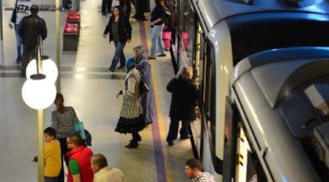 Zafer Bayramı'nda toplu ulaşım 1 kuruş