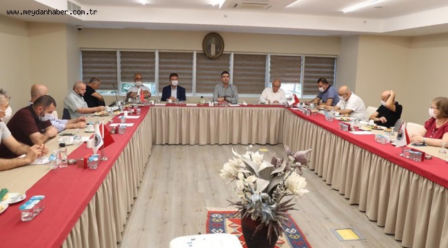 133'üncü Muhtarlar Toplantısı Başkan Gökhan Yüksel'in Öncülüğünde Gerçekleşti