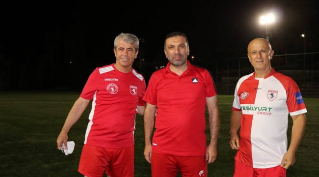 500 KAVAKLI GENÇ YEŞİL SAHADA