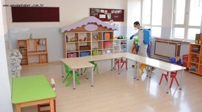 Balçova'da İlk Zil Öncesi Dezenfeksiyon