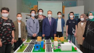 Başarı gençlerden, destek Büyükşehir'den 