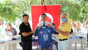 BAŞKAN ARAS DENİZİN KIZILARINA BAŞARILAR DİLEDİ