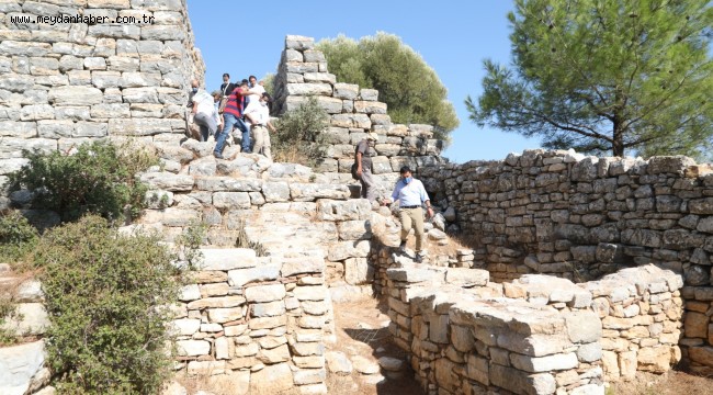 BAŞKAN ARAS'TAN PEDASA ANTİK KENTİ'NE ZİYARET