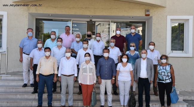 BAŞKAN TOKAT VE BERABERİNDEKİ HEYET ODALARI VE DERNEKLERİ ZİYARET ETTİ