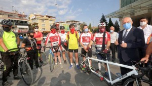 *Başkan Yaşar sporcularla bir araya geldi