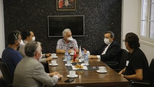 Batur: Sağlık çalışanlarımızın yanındayız