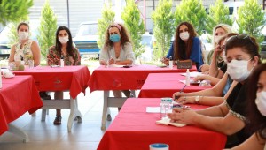 Bayraklı'da kadınlar 'mutfak' kuruyor