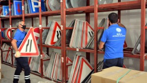 Büyükşehir 47 Bin 927 Trafik Levhasını Kendi Üretti