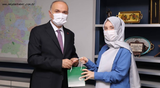 Düzce Belediye Başkanı Dr. Faruk Özlü:"GENÇLERİN FİKİRLERİ BİZİM İÇİN ÖNEMLİDİR"