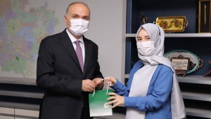 Düzce Belediye Başkanı Dr. Faruk Özlü:"GENÇLERİN FİKİRLERİ BİZİM İÇİN ÖNEMLİDİR"