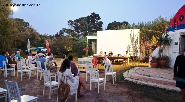 Gümüşlük'te Yeşil Festival Kapsamında Panel ve Film Gösterimi Gerçekleşti