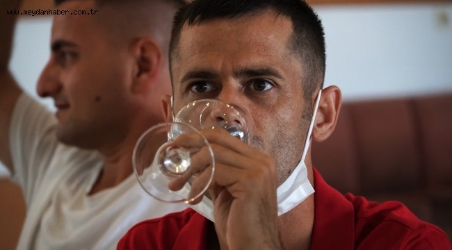 Karşıyaka Belediyesi iştiraki Kent A.Ş. "Şarap Eğitimi" düzenlendi