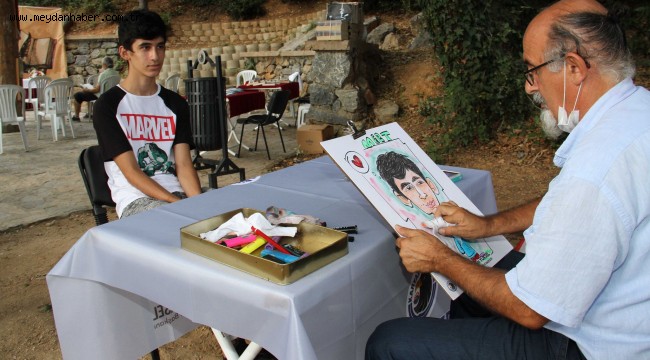 Kartal'da 'Şiir Hayattır' Açık Hava Etkinliği Düzenlendi