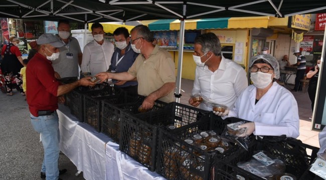 Keşan Belediyesi Muharrem Ayı Nedeniyle 1500 Adet Aşure Dağıttı